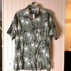 Men's STUDIO 35 Medium Green & White Floral Rayon Hawaiian Shirt